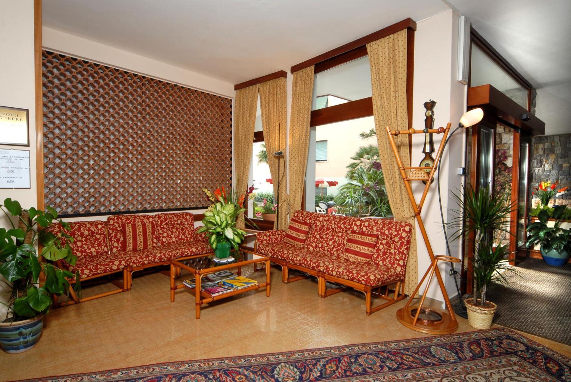 Hotel 5 Terre 3*