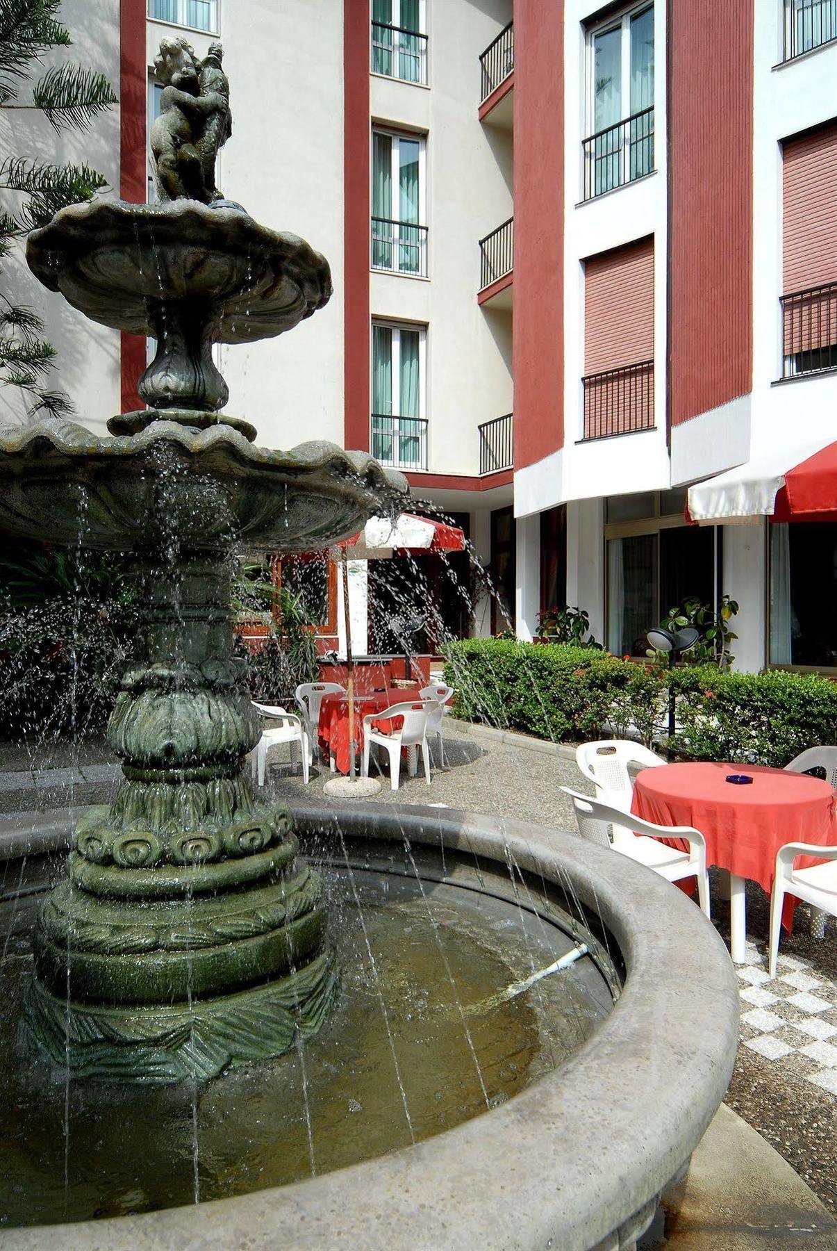 Hotel 5 Terre 3*